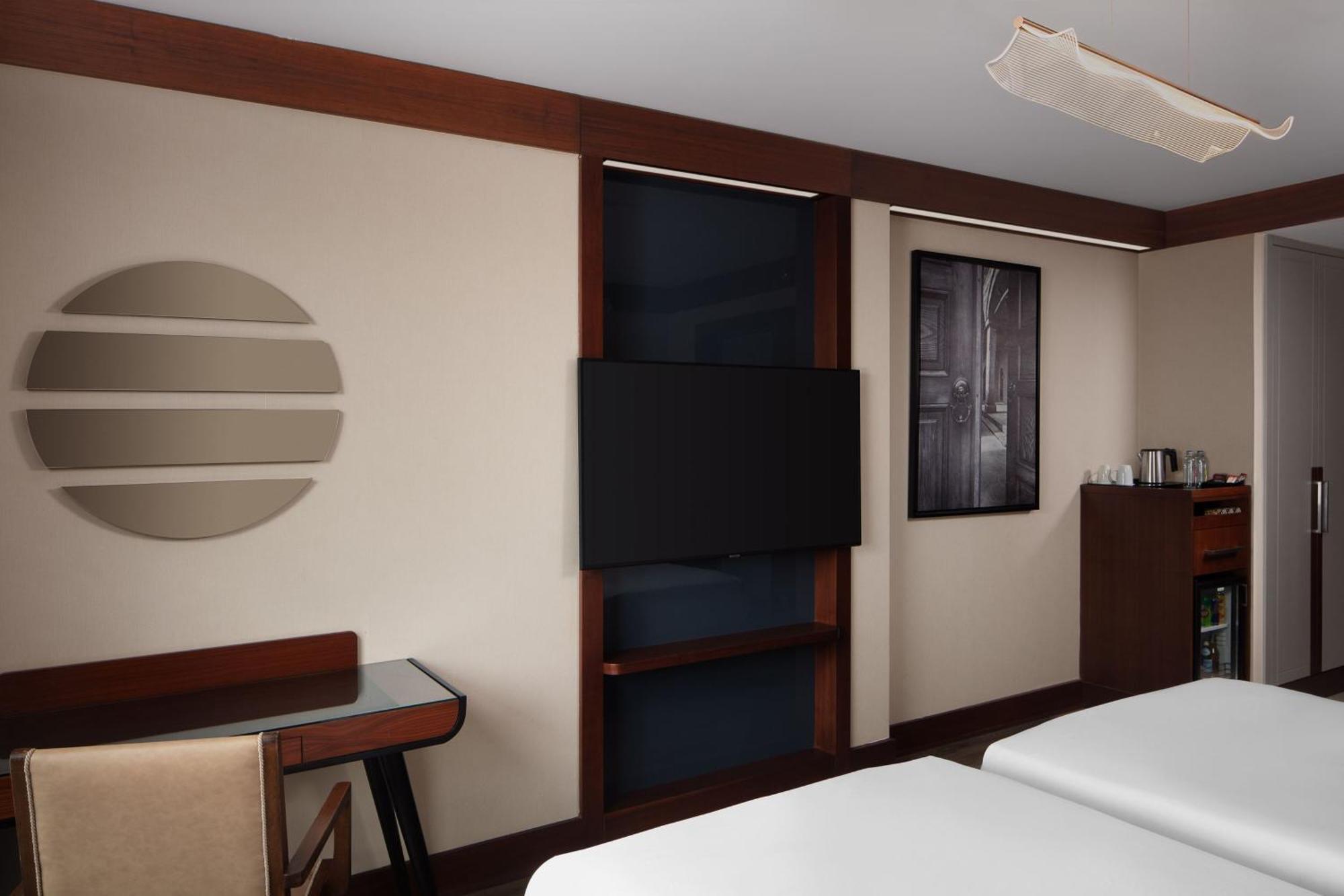 Sheraton Istanbul City Center Exterior foto